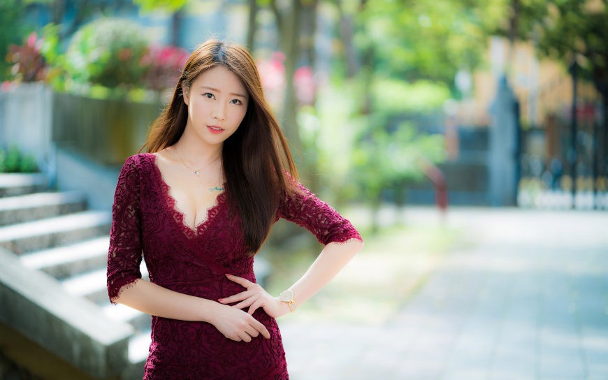 年轻人高清在线观看免费高清在线观看海报
