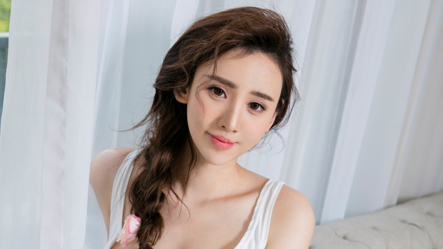 年轻人高清在线观看免费高清在线观看海报