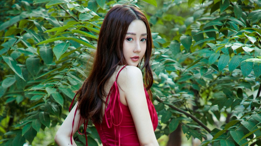 年轻人高清在线观看免费高清在线观看海报