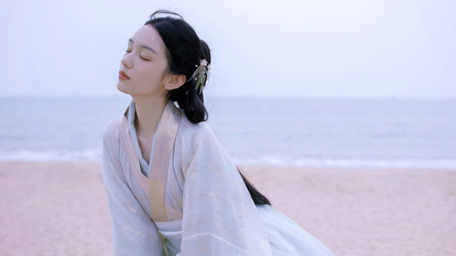年轻人高清在线观看免费高清在线观看海报