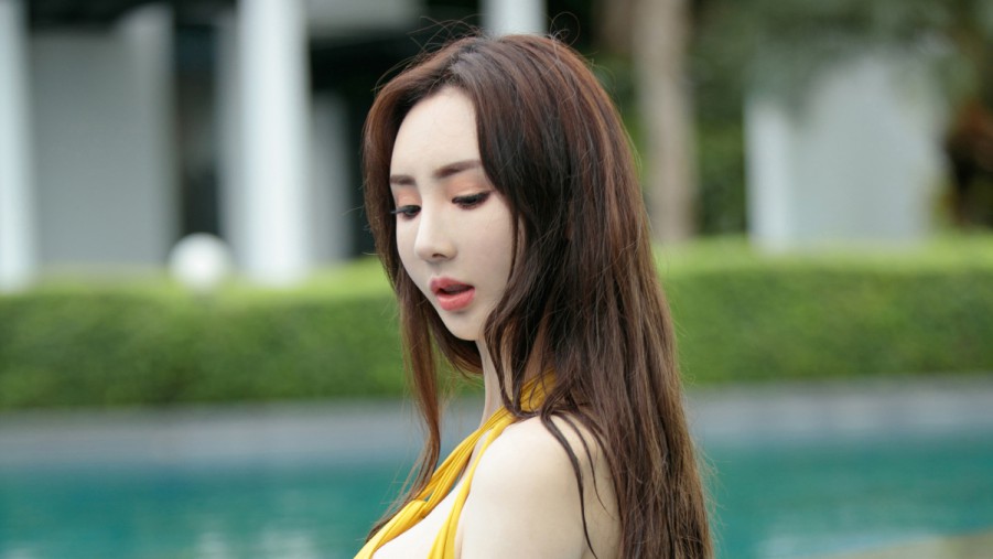 年轻人高清在线观看免费高清在线观看海报