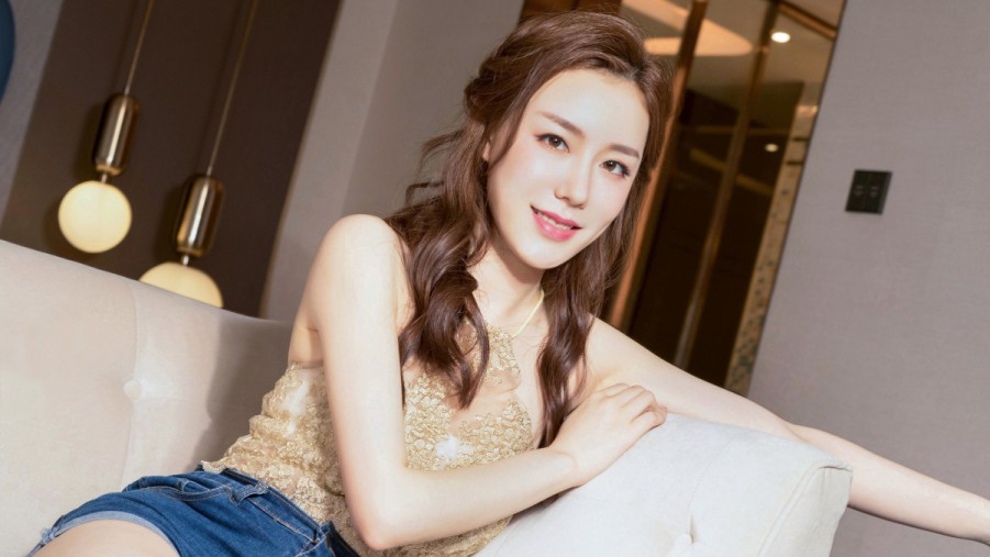 年轻人高清在线观看免费高清在线观看海报